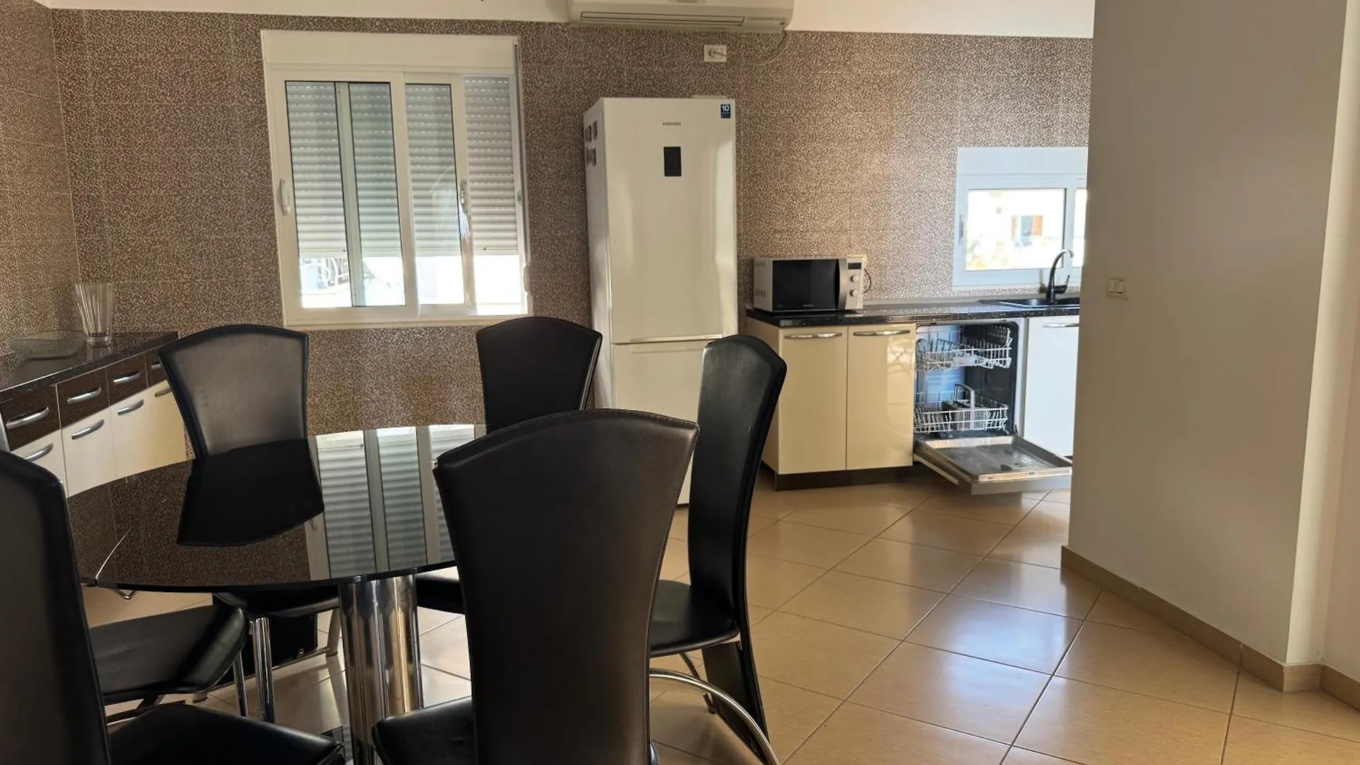 דירה סרנדה Premium accom for incredibles
