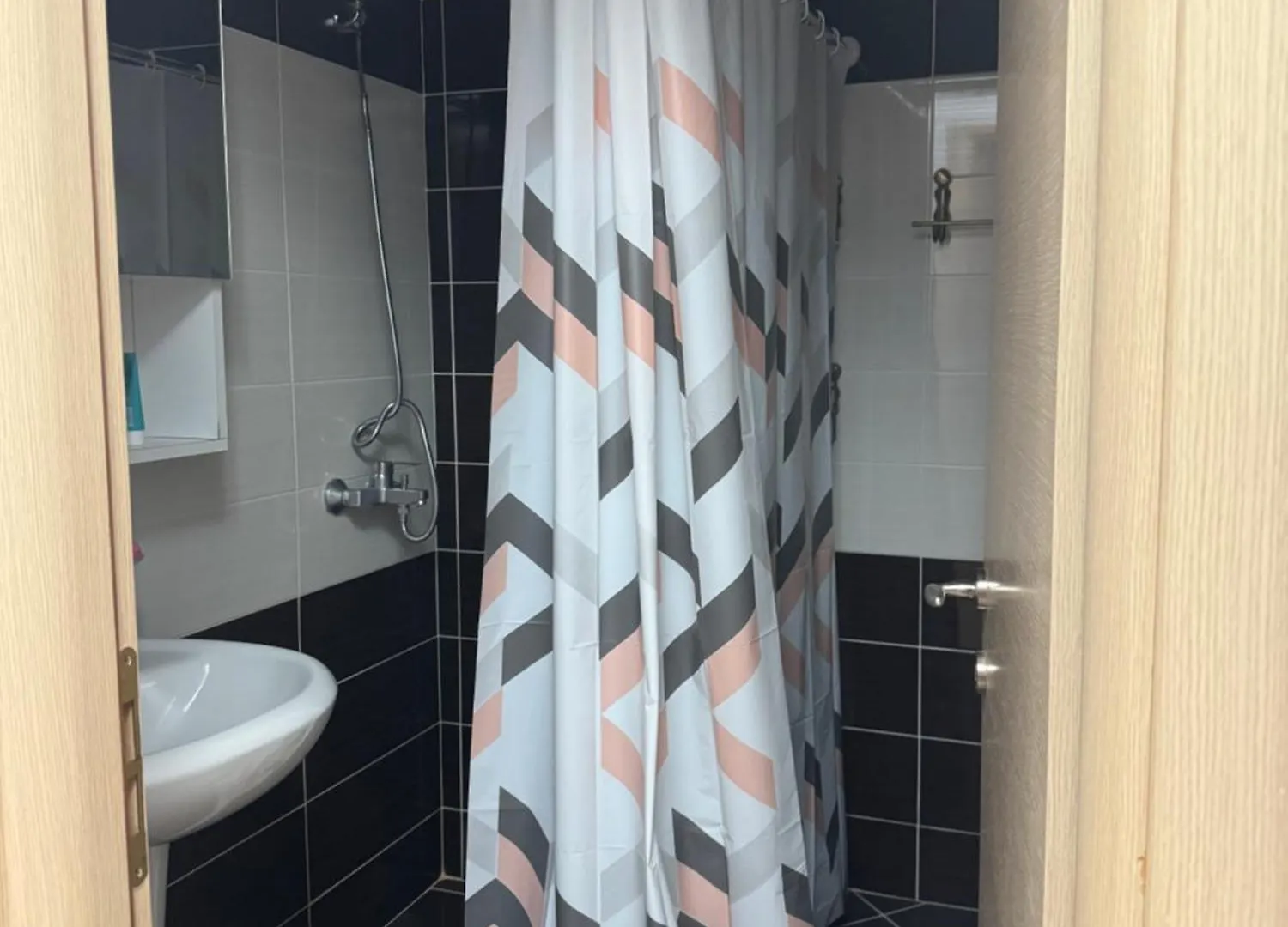 סרנדה Premium accom for incredibles 0*,